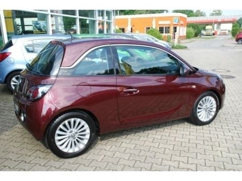 Opel Adam Berry Red Watchscouth Com Verkauft Opel Adam Glam Berry Red Gebraucht 2017 9 232 Km In Neustadt