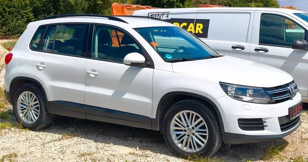 Gebraucht VW Tiguan Trendline 110 PS (80 kW) 2015 Weiß SUV