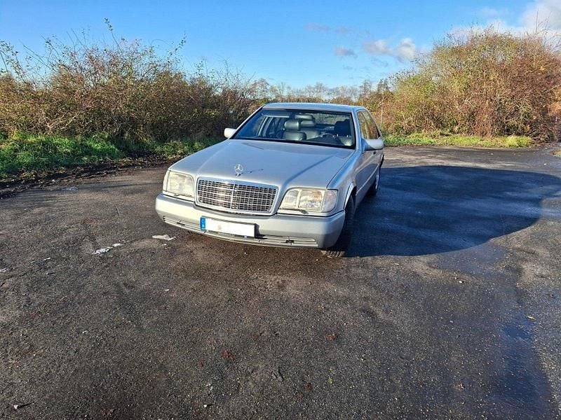 Silber Gebraucht 1992 Mercedes 500 SE Limousine | 13.999 € - Bild 1/4