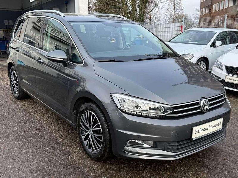Gebraucht VW Touran Highline 150 PS (110 kW) 2016 Grau Van / Kleinbus