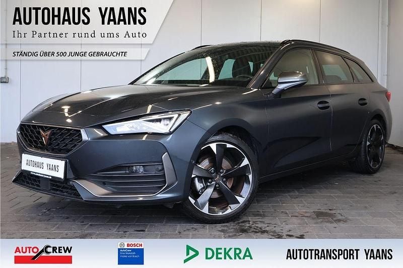 Grau Gebraucht 2024 Cupra Leon Limousine | 24.889 € (Superpreis) - Bild 1/4