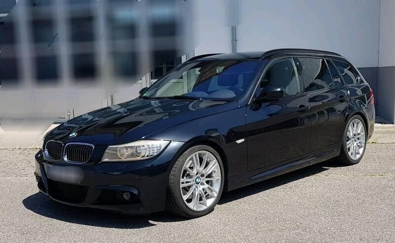 Schwarz Gebraucht 2010 BMW 330 M Sport Kombi | 9.600 € (Teuer) - Bild 1/4