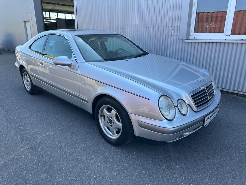 Silber Gebraucht 1997 Mercedes CLK200 Elegance Coupé | 1.950 € (Superpreis) - Bild 1/4
