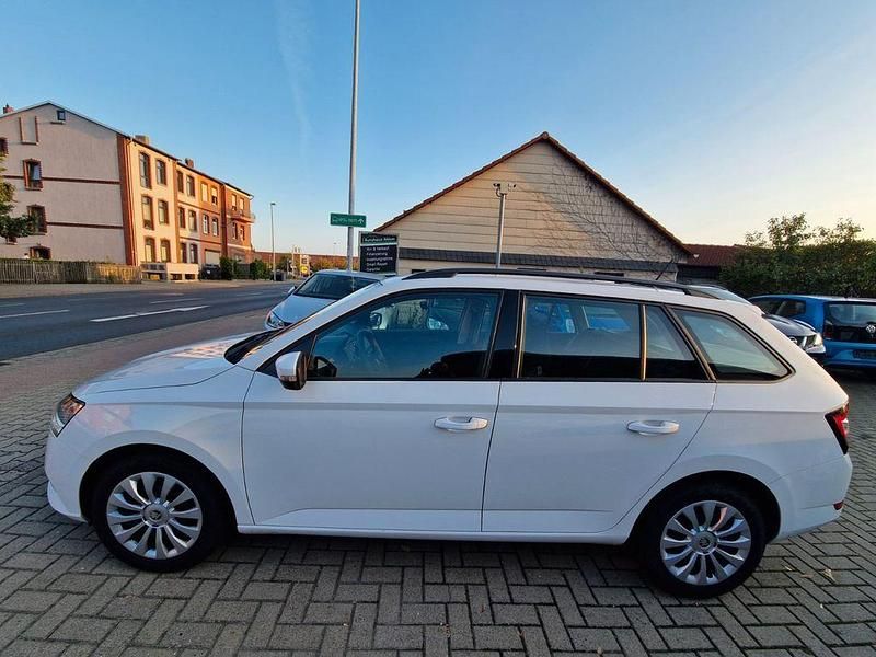 Gebraucht Skoda Fabia Active 95 PS (69 kW) 2022 Weiß Kleinwagen