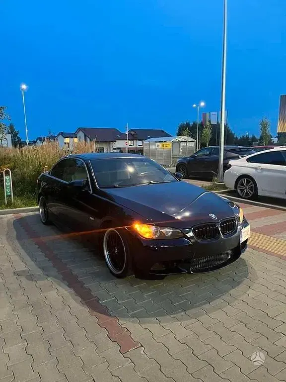 Gebraucht BMW 335 Cabriolet 306 PS (225 kW) 2007 Blau Cabrio
