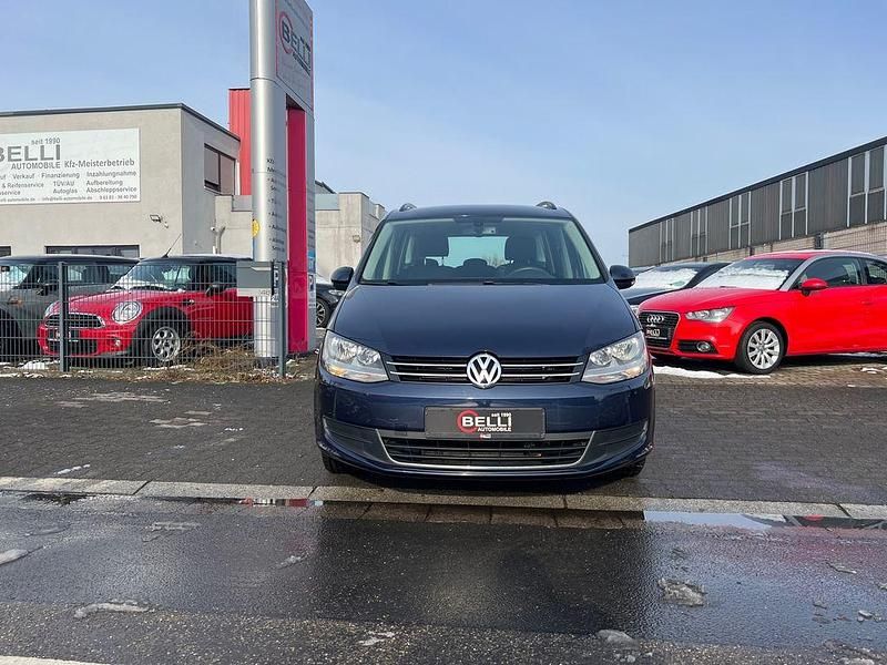 Gebraucht VW Sharan Comfortline 150 PS (110 kW) 2012 Blau Van / Kleinbus