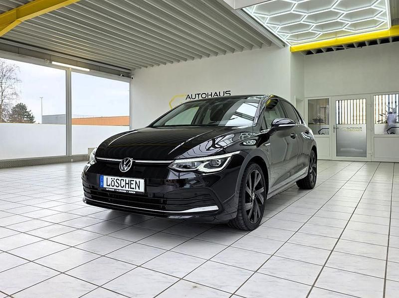 Gebraucht VW Golf VIII Style 150 PS (110 kW) 2023 Schwarz Limousine