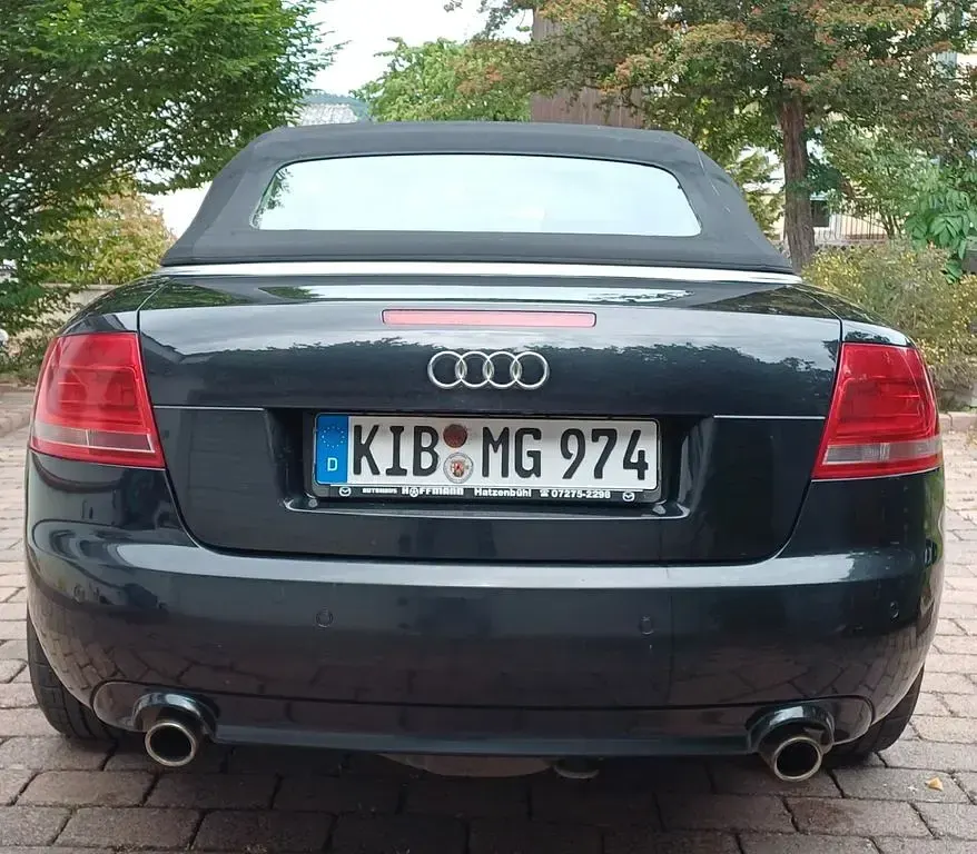 Gebraucht Audi Cabriolet Performance 163 PS (119 kW) 2006 Schwarz Cabrio