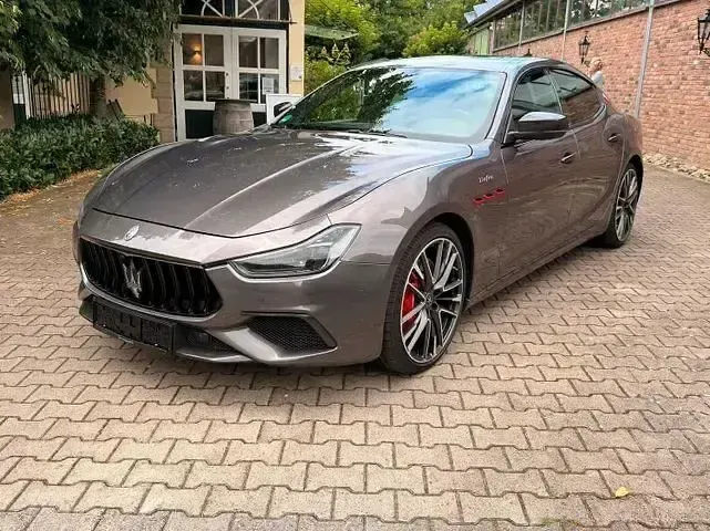 Gebraucht Maserati Ghibli 581 PS (427 kW) 2021 Grau Limousine