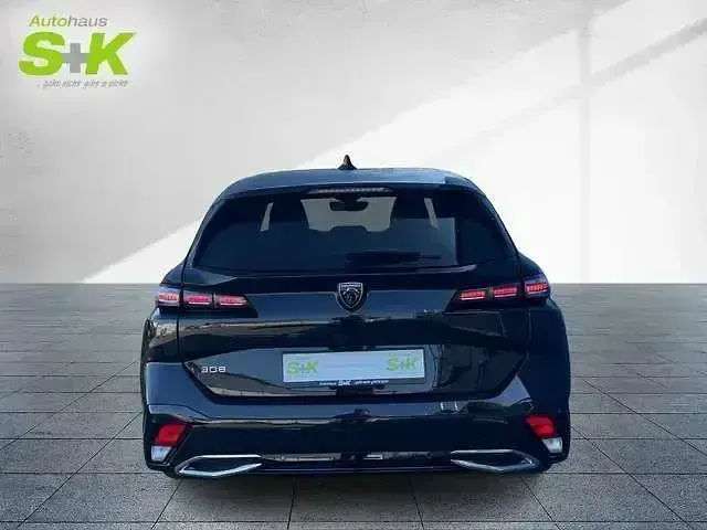 Gebraucht Peugeot 308 Allure 131 PS (96 kW) 2023 Schwarz Kombi