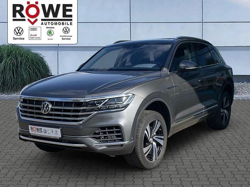 Gebraucht VW Touareg Basis 286 PS (210 kW) 2019 Siliziumgrau SUV