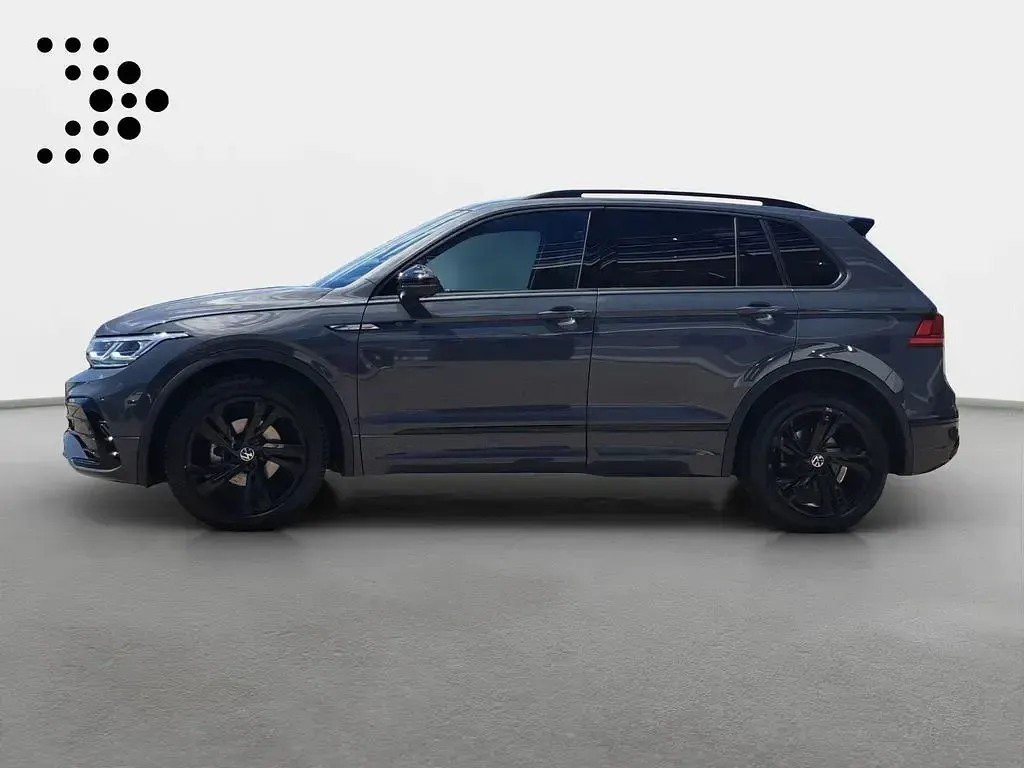 Gebraucht VW Tiguan R-line 150 PS (110 kW) 2023 Delfingrau metallic SUV