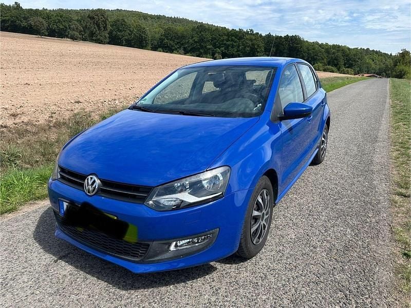 Blau Gebraucht 2010 VW Polo Kleinwagen | 5.890 € (Fairer Preis) - Bild 1/4