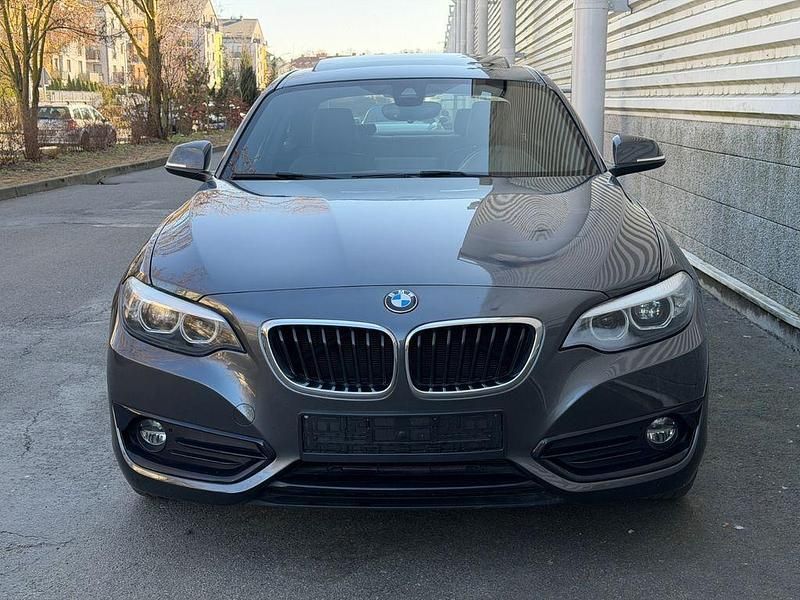 Gebraucht BMW 230 Sport Line 252 PS (185 kW) 2018 Grau Coupé