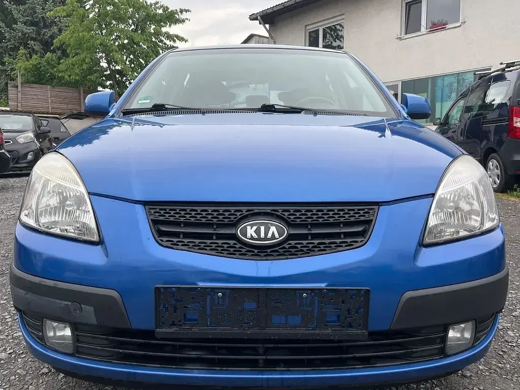 Usata Kia Rio 97 CV (71 kW) 2008 Blu Berlina