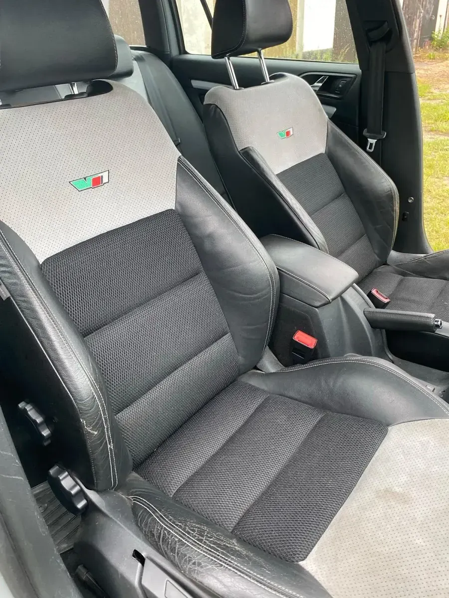 Gebraucht Skoda Octavia RS 170 PS (125 kW) 2010 Silber Kombi