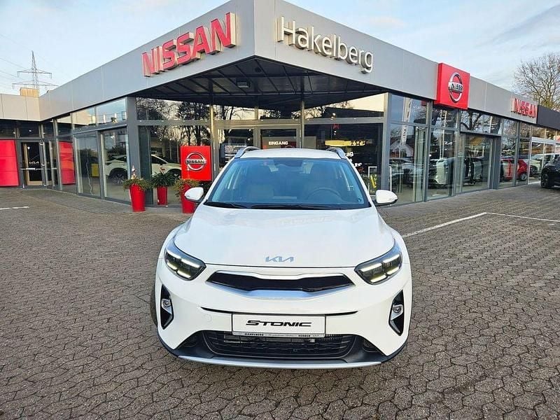 Neu Kia Stonic Vision 101 PS (74 kW) 2025 (ud) clear white s SUV