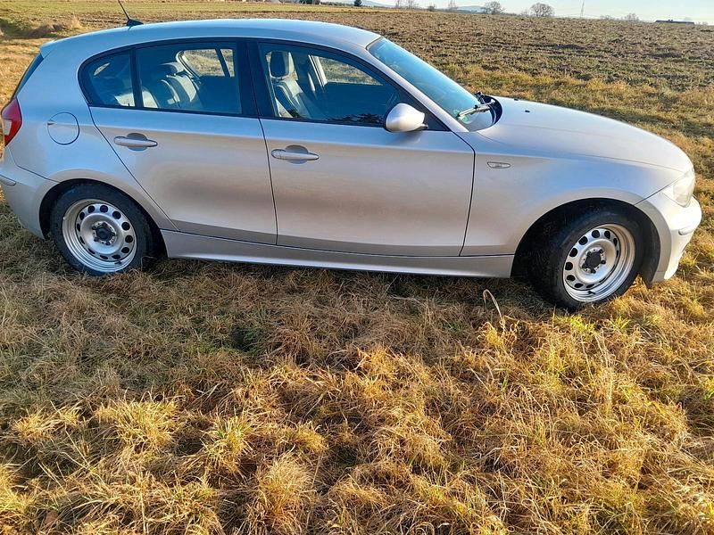 Gebraucht BMW 118 Coupé 2006 Silber Coupé