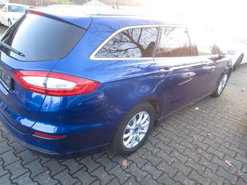 Gebraucht Ford Mondeo Business Edition 150 PS (110 kW) 2016 Blau Limousine