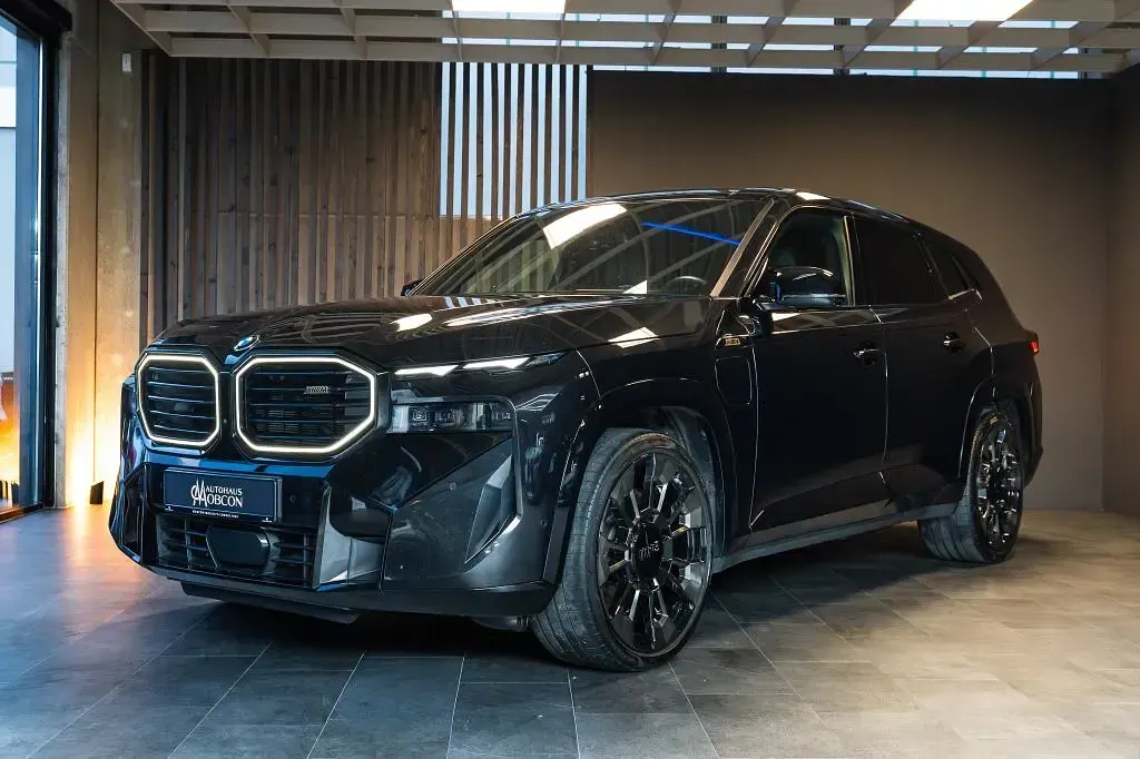 Gebraucht BMW XM Performance 489 PS (359 kW) 2024 Schwarz SUV