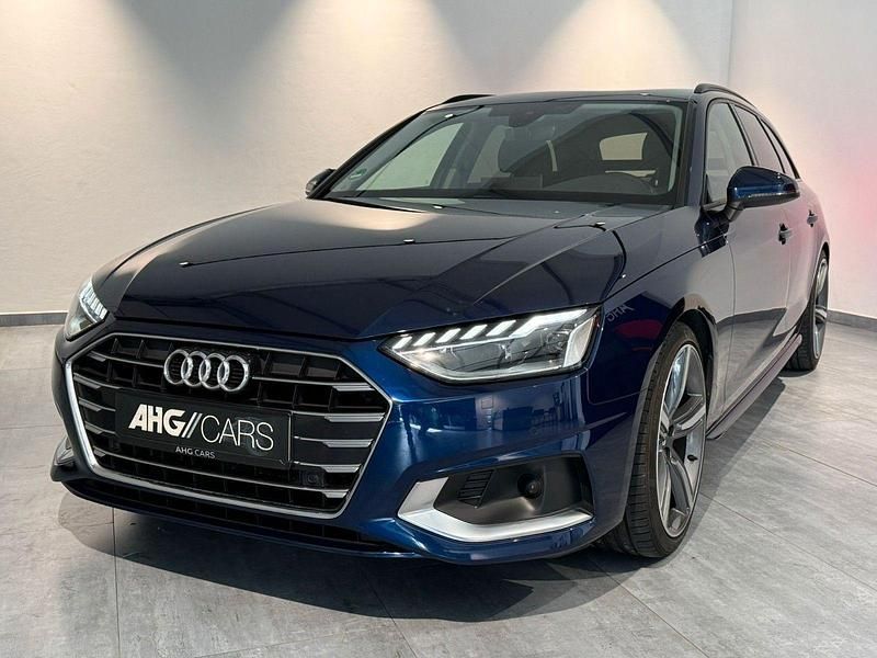 Gebraucht Audi A4 Advanced 163 PS (119 kW) 2021 Blau Kombi