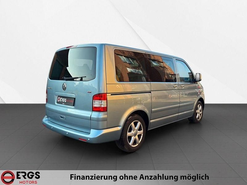 Usado VW Multivan 174 HP (127 kW) 2008 Azul Monovolume