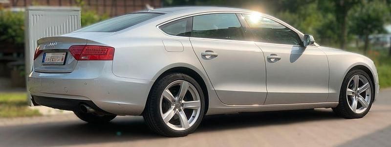 Gebraucht Audi A5 Sportback Comfort 224 PS (164 kW) 2013 Silber Kleinwagen