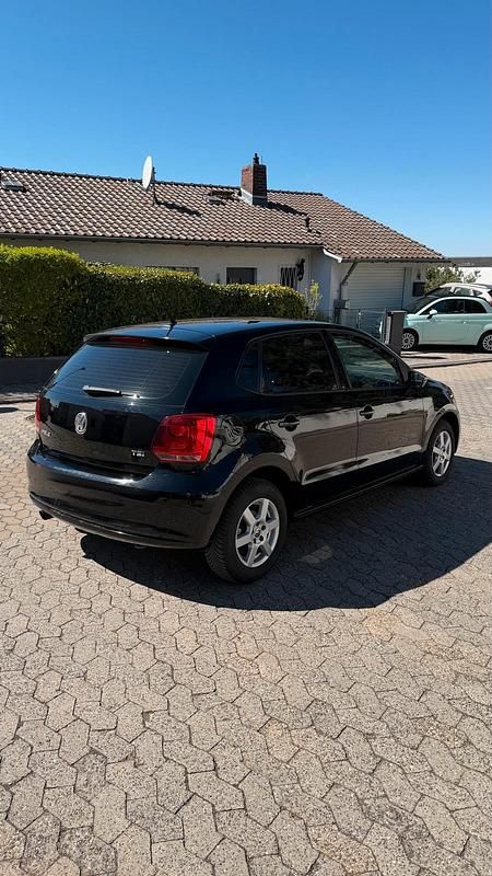 Gebraucht VW Polo Highline 90 PS (66 kW) 2012 Schwarz Kleinwagen
