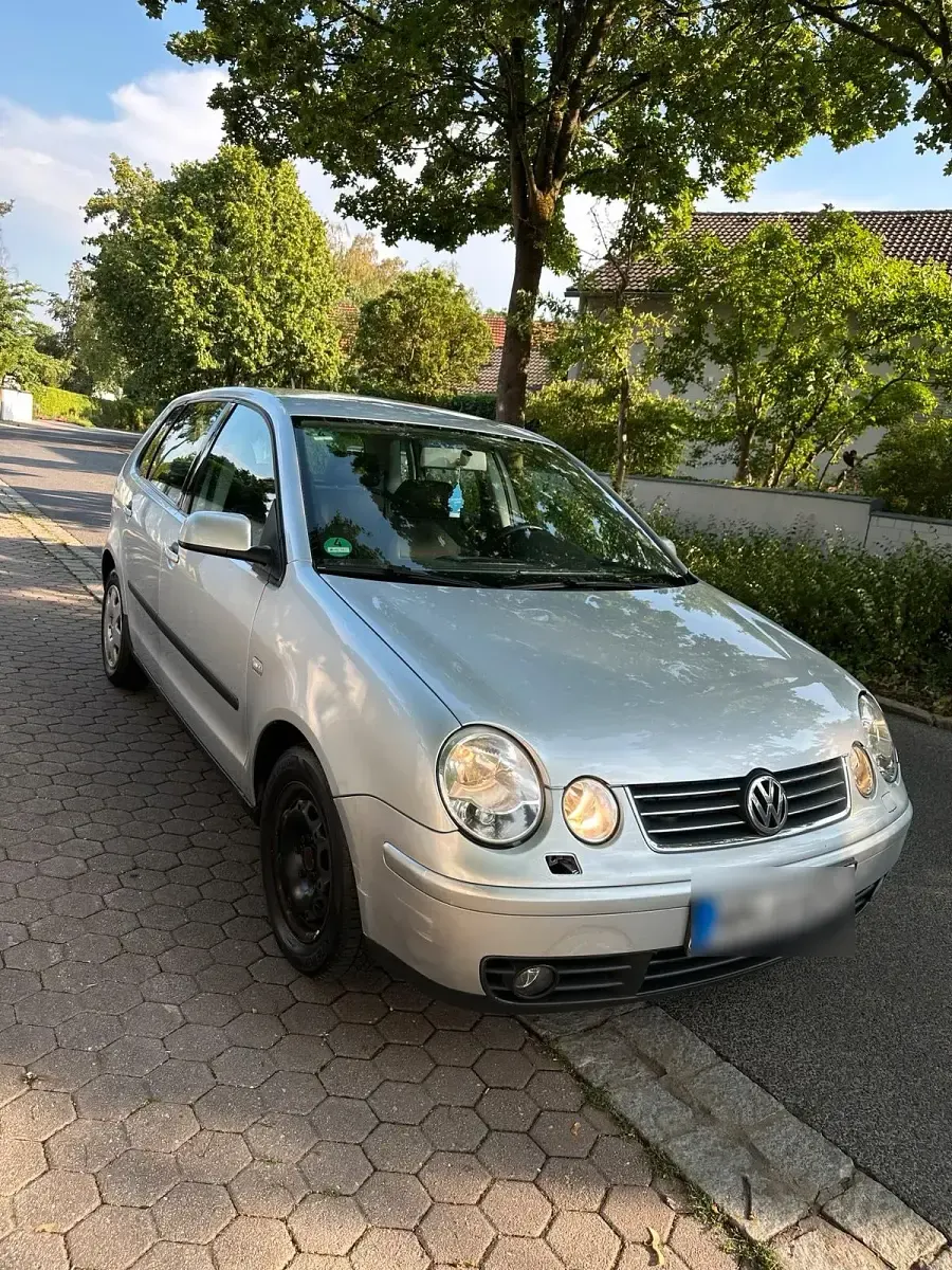Gebraucht VW Polo 64 PS (47 kW) 2001 Silber Kleinwagen
