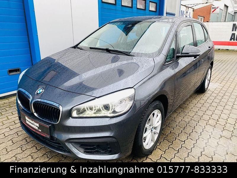 Gebraucht BMW 218 Active Tourer Basis 136 PS (100 kW) 2017 Grau Van / Kleinbus