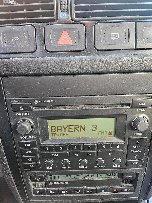 Gebraucht VW Golf IV 75 PS (55 kW) 2003 Silber Limousine