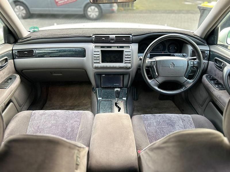 Gebraucht Toyota Crown 280 PS (205 kW) 2000 Weiß Kombi