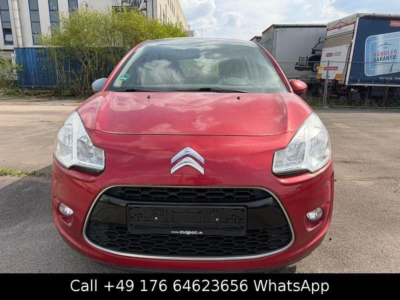 Gebraucht Citroën C3 Tendance 95 PS (69 kW) 2012 Rot Kleinwagen