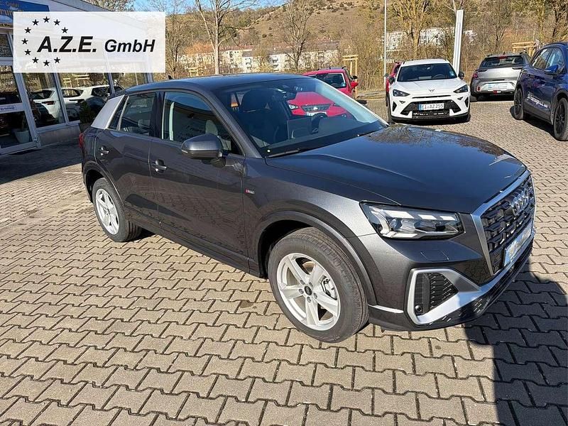 Neu Audi Q2 S-Line 150 PS (110 kW) 2026 Daytonagraumet. SUV