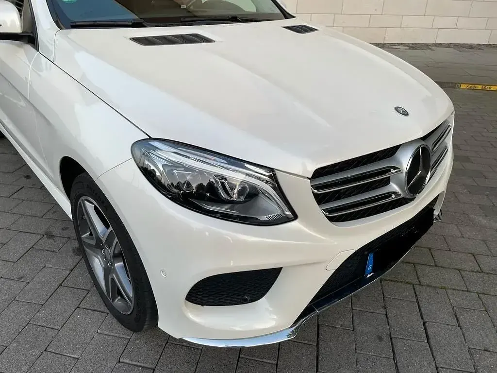 Gebraucht Mercedes GLE350 AMG line 258 PS (189 kW) 2017 Weiß SUV