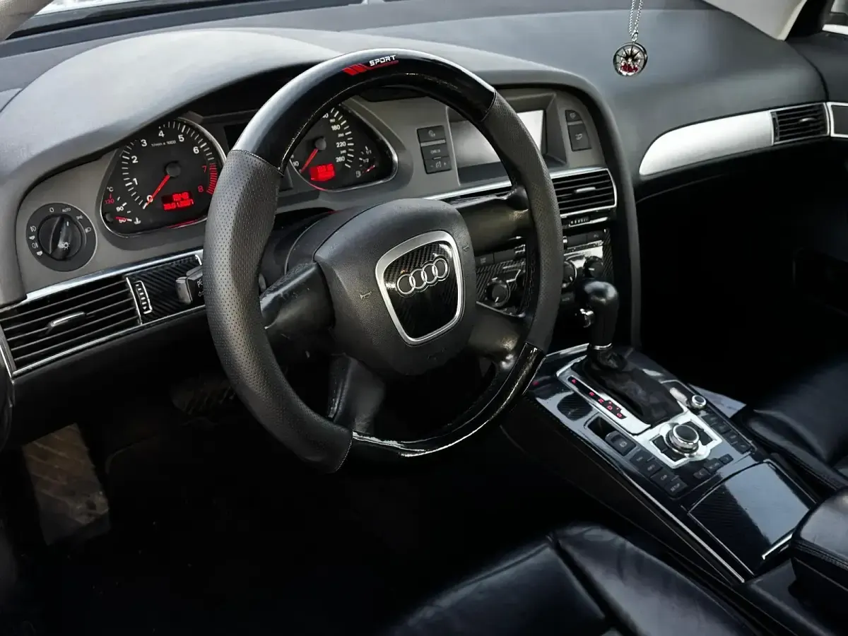 Gebraucht Audi A6 176 PS (129 kW) 2004 Silber Limousine