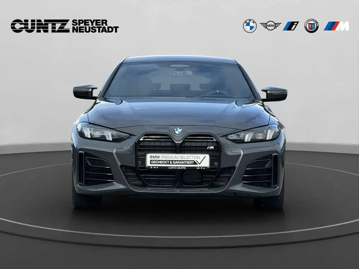 Gebraucht BMW M440 M Sport 374 PS (275 kW) 2025 Grau Limousine