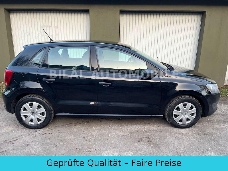 Gebraucht VW Polo Trendline 60 PS (44 kW) 2012 Schwarz Kleinwagen