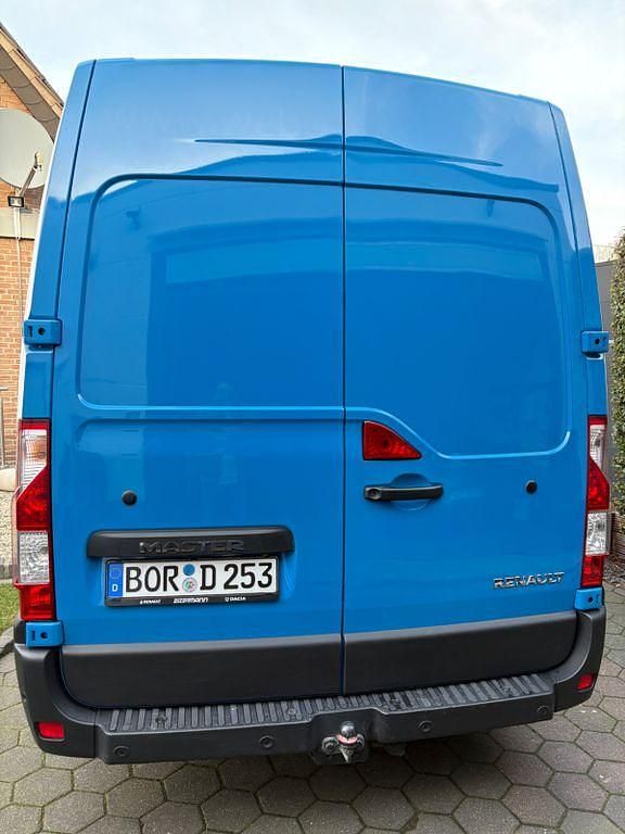 Gebraucht Renault Master 179 PS (131 kW) 2020 Blau Limousine