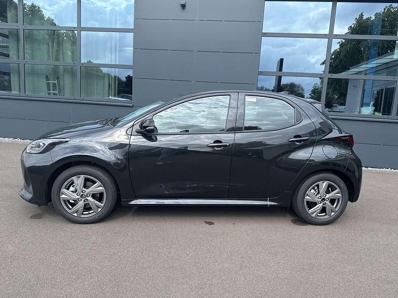 Neu Mazda 2 Exclusive-Line 116 PS (85 kW) 2025 Opera black Kleinwagen
