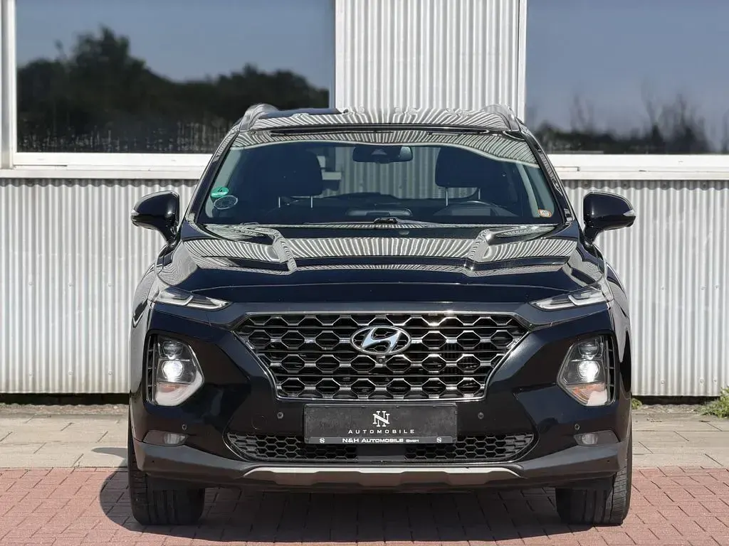 Gebraucht Hyundai Santa Fe Style 200 PS (147 kW) 2019 Schwarz SUV