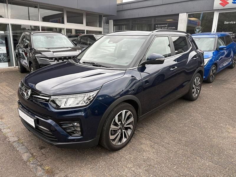 Blau Gebraucht 2022 Ssangyong Tivoli Sapphire SUV | 19.970 € (Fairer Preis) - Bild 1/4