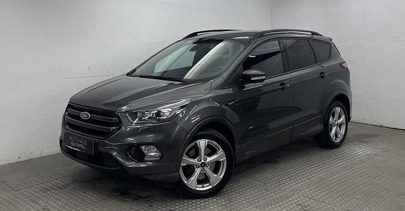 Grau Gebraucht 2019 Ford Kuga ST-Line SUV | 17.800 € (Guter Preis) - Bild 1/4