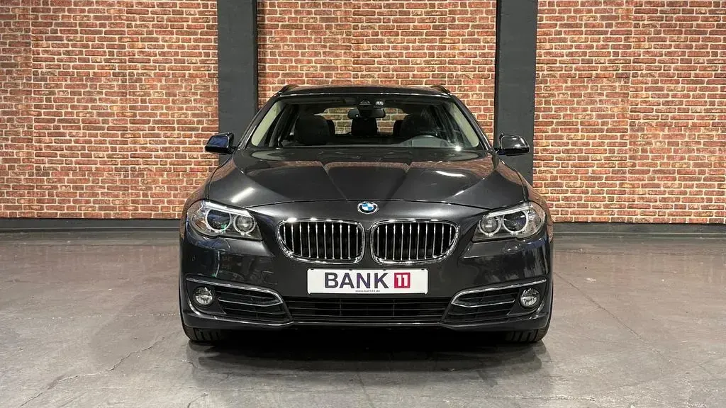 Gebraucht BMW 530 Luxury Line 258 PS (189 kW) 2016 Grau Kombi