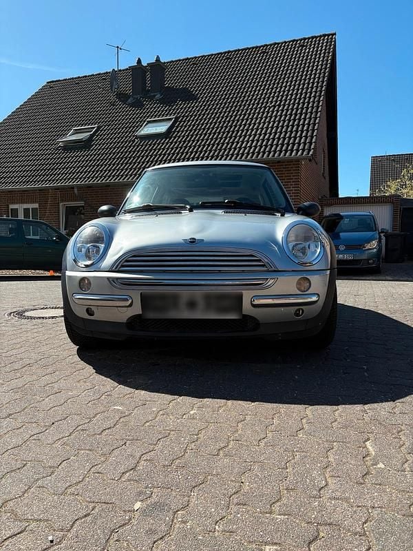 Usado Mini ONE 90 HP (66 kW) 2004 Prateado Citadino