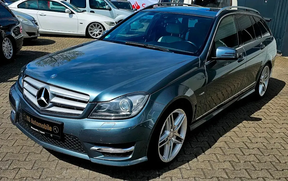 Gebraucht Mercedes C250 AMG 204 PS (150 kW) 2012 Grau Kombi