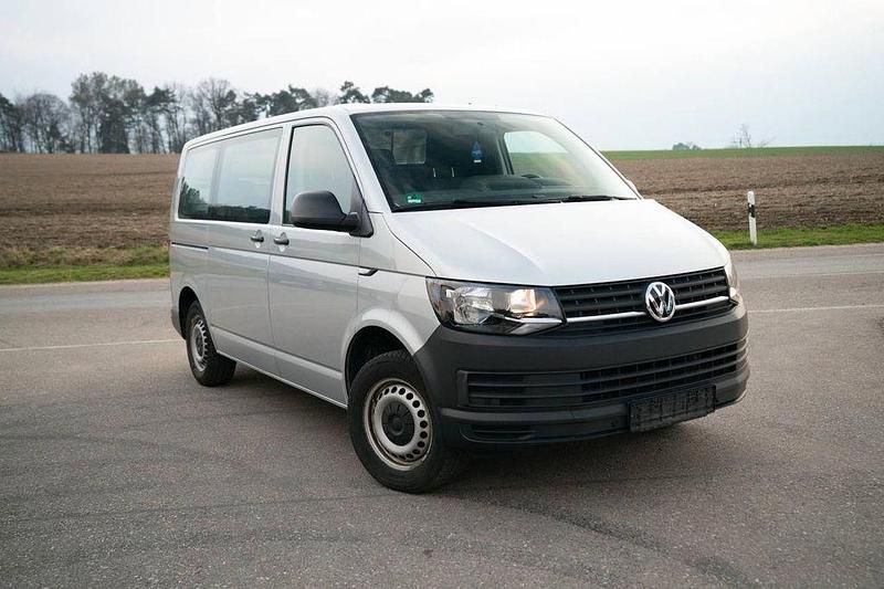 Gebraucht VW Transporter 139 PS (102 kW) 2016 Silber Van