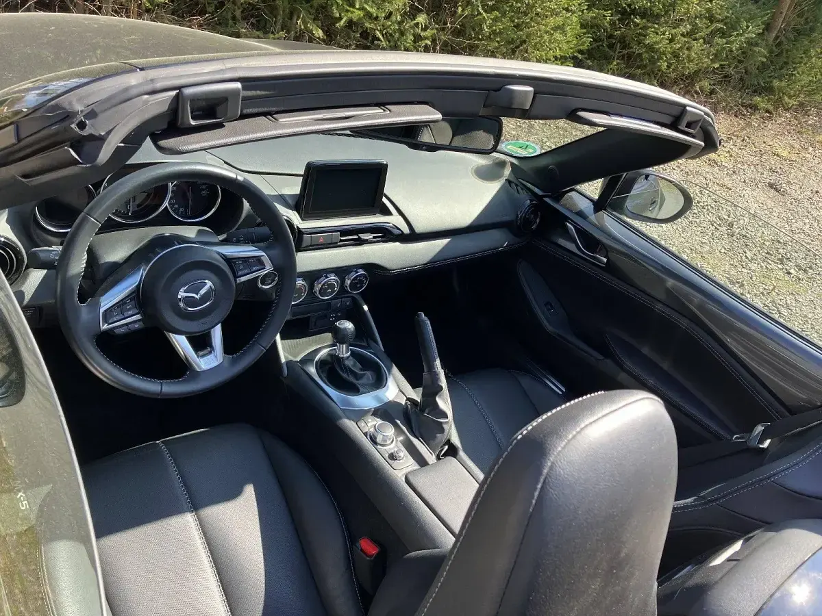 Gebraucht Mazda MX5 Ad'Vantage 132 PS (97 kW) 2023 Grau Cabrio