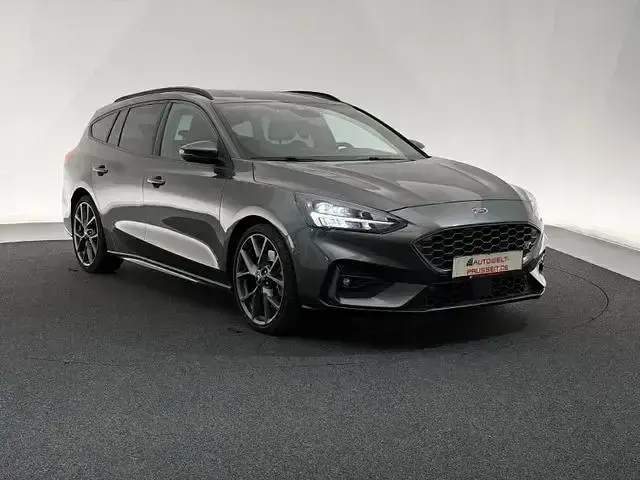 Second-hand Ford Focus ST 280 CP (205 kW) 2020 Gri Break