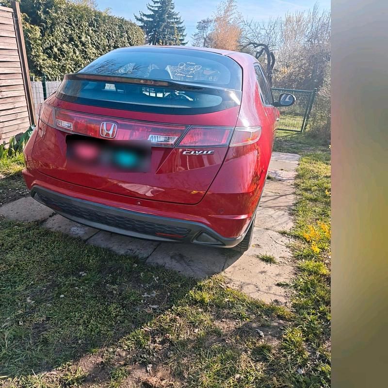 Gebraucht Honda Civic 83 PS (61 kW) 2008 Rot Limousine